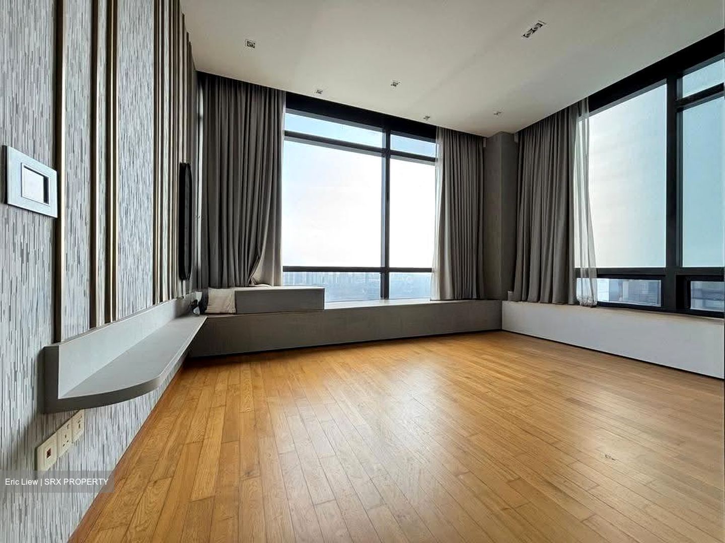 Nouvel 18 (D10), Condominium #629279621
